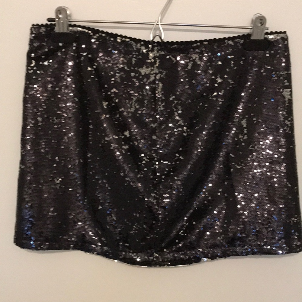 Women’s Black Sparkly Mini Skirt Size Medium